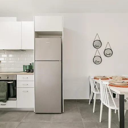 Kato | Prime Location By Vichy Holidays * Paphos