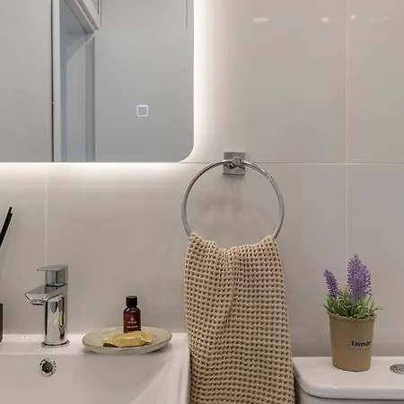Kato | Prime Location By Vichy Holidays *